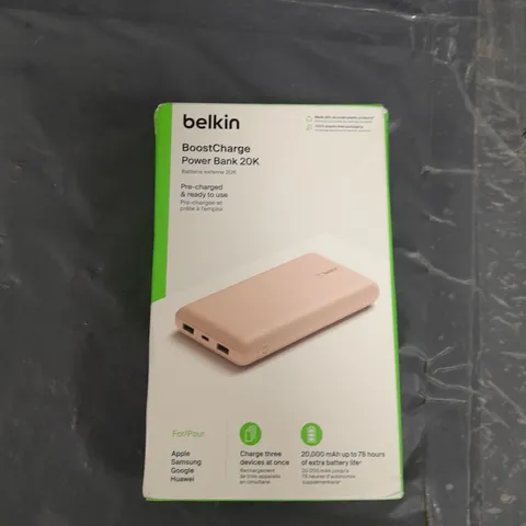 BOXED BELKIN BOOSTCHARGE POWERBANK 20K IN PINK