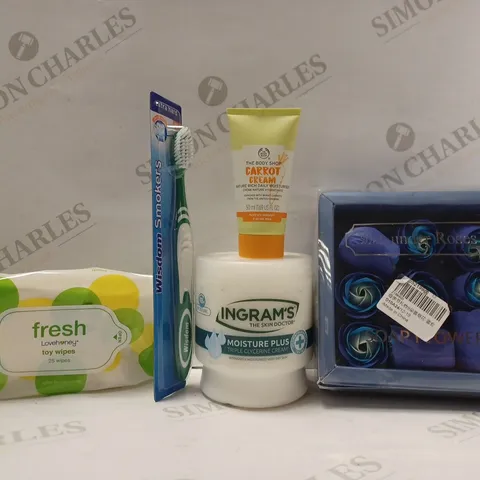 BOX OF APPROX 30 ASSORTED HEALTH AND BEAUTY ITEMS TO INCLUDE - INGRAMS MOISTURE PLUS - THE BODY SHOP CARROT CREAM - LOVE HONEY FRESH TOY WIPES ECT
