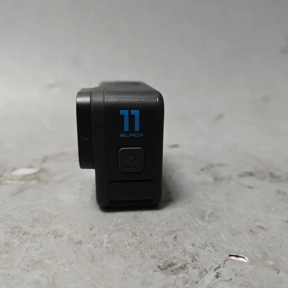 GOPRO HERO 11 BLACK ACTION CAMERA 