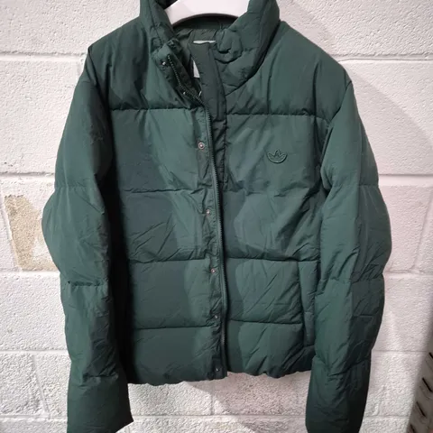 ADIDAS DARK GREEN PUFFER JACKET – UK SIZE M