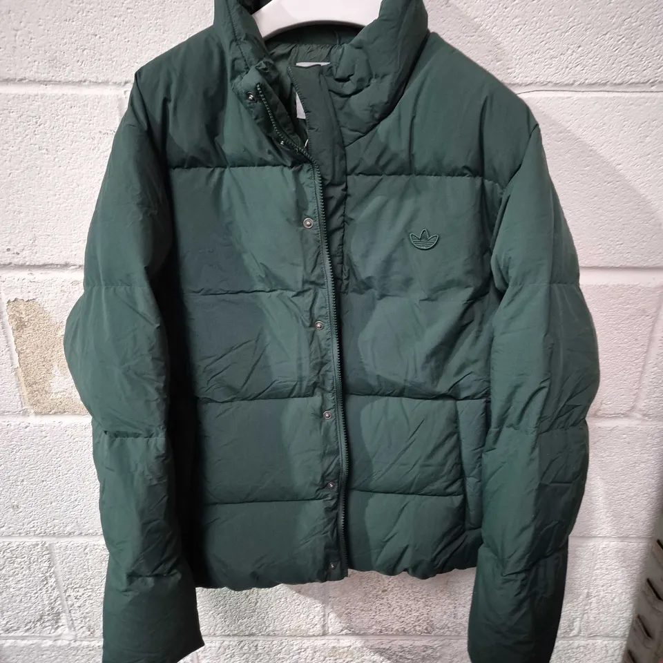 ADIDAS DARK GREEN PUFFER JACKET – UK SIZE M