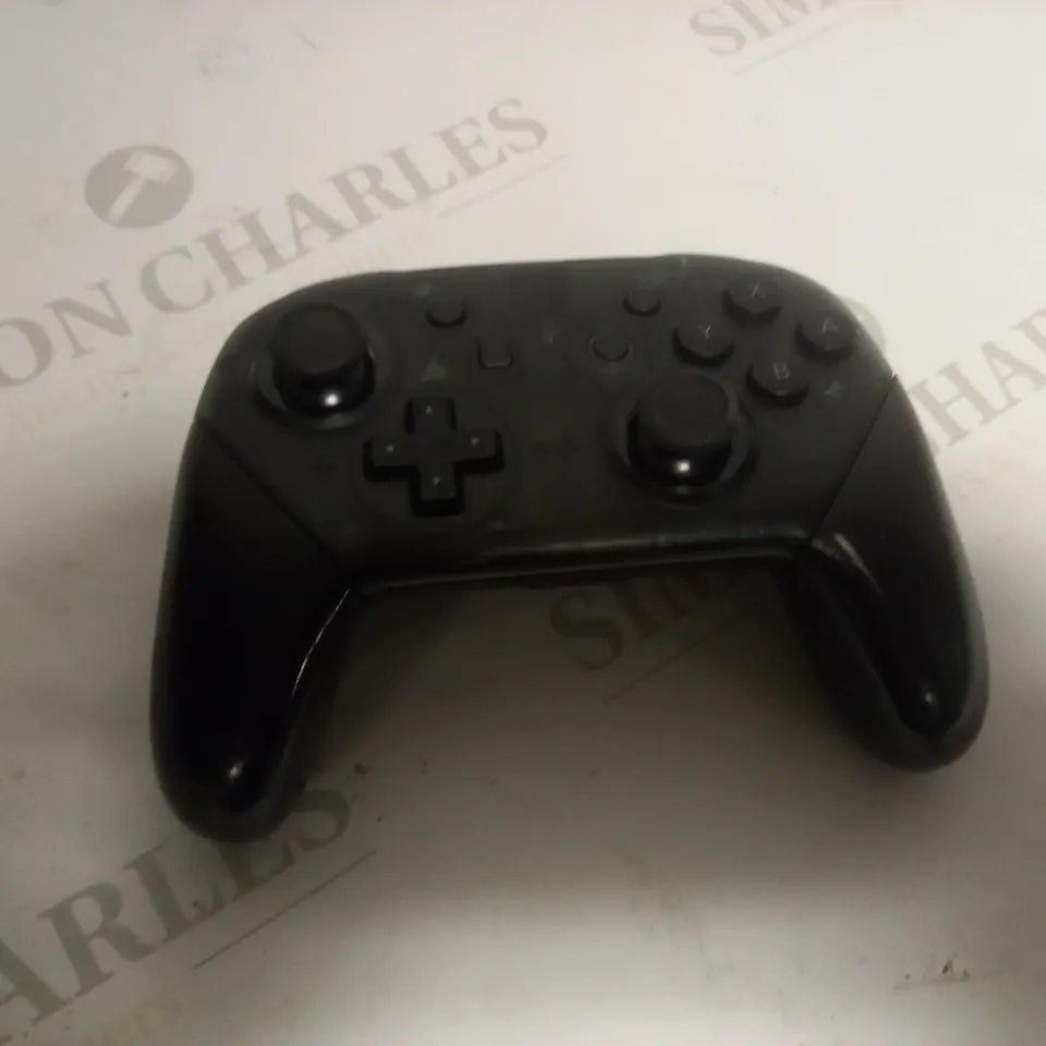 NINTENDO SWITCH PRO CONTROLLER, PLAIN BLACK
