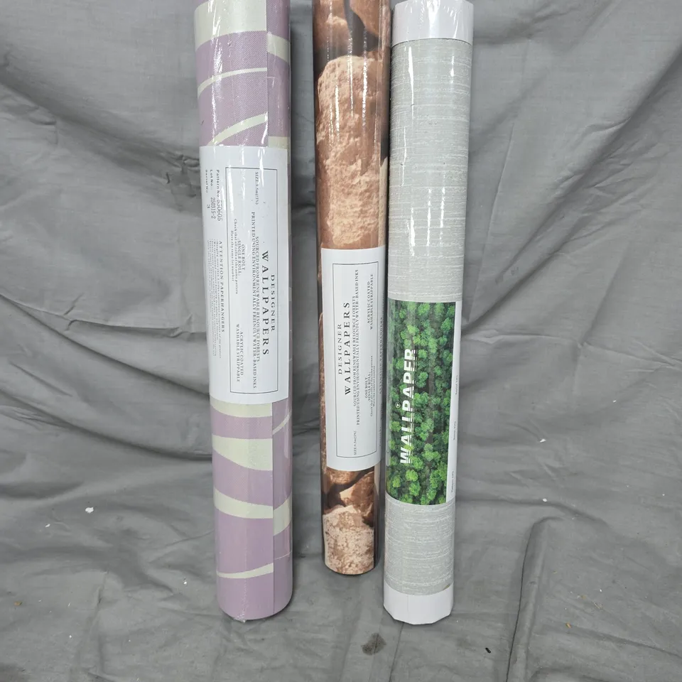 BOX OF APPROXIMATELY 22 ROLLS OF ASSORTED WALLPAPER, STILL WRAPPED.