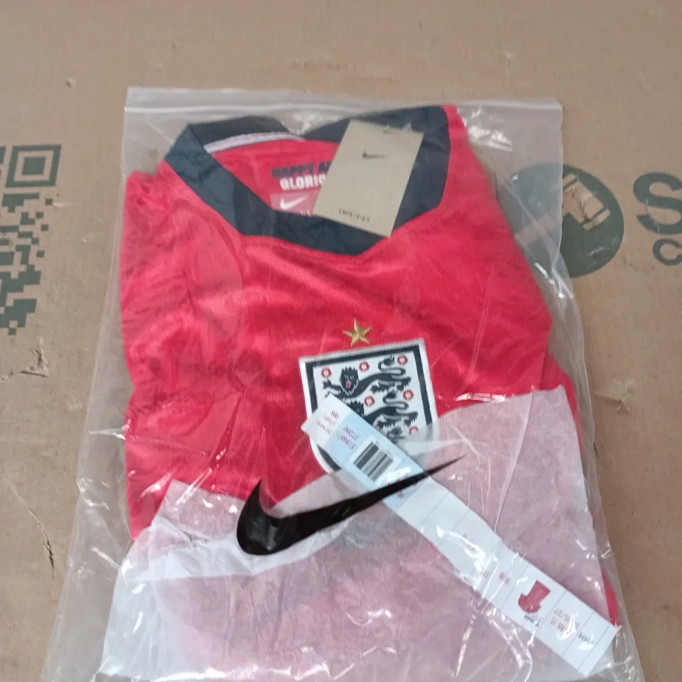 NIKE ENGLAND NATIONAL TEAM FOOTBALL SHIRT – RED, 2XL