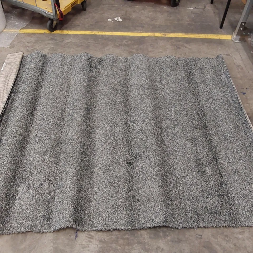 ORIENTAL WEAVERS ISLA CHARCOAL RUG // 160 X 230CM