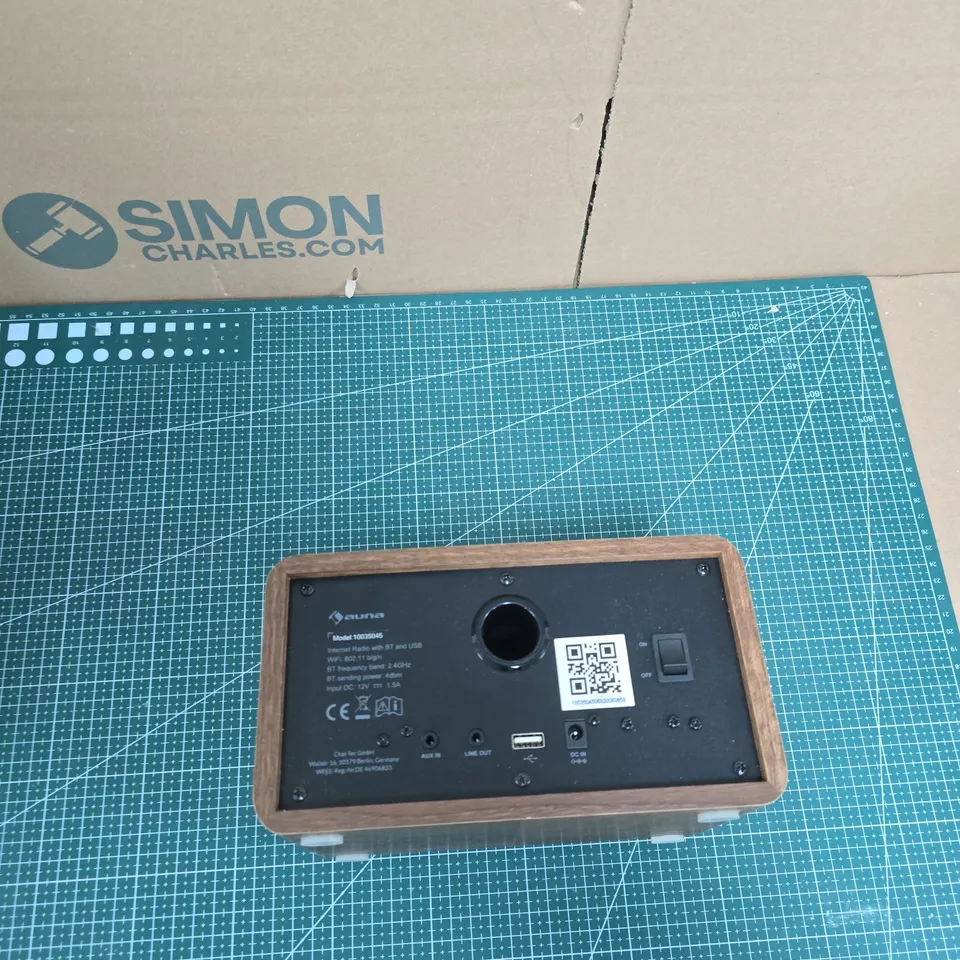 AUNA INTERNET RADIO WITH BLUETOOTH AND USB – MODEL 10035045 (WOODEN CABINET)