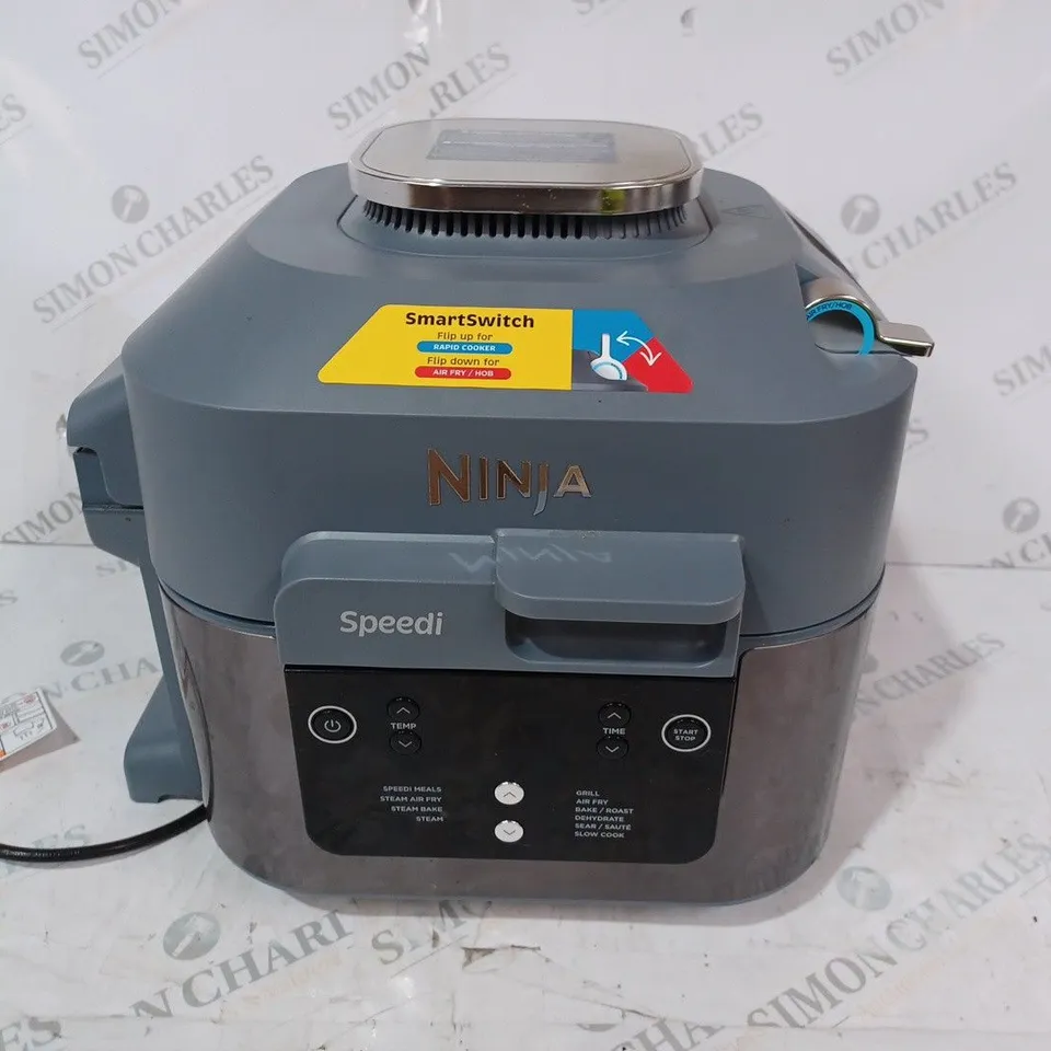 BOXED NINJA SPEEDI 10-IN-1 5.7L RAPID-COOKER & AIR FRYER ON400UK