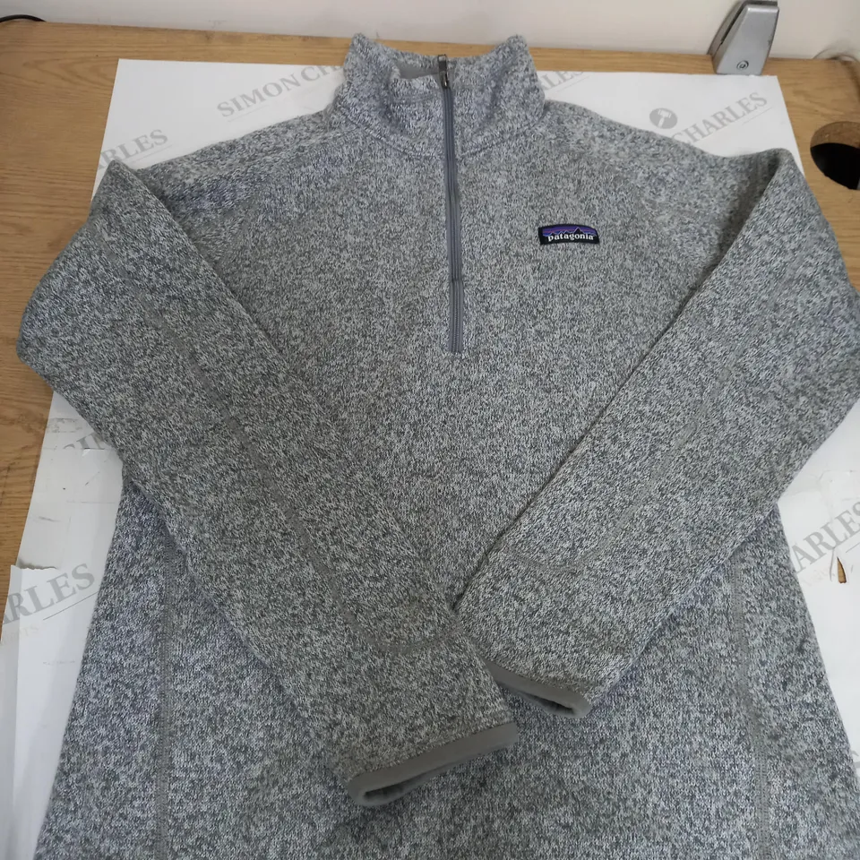 PATAGONIA LIGHT GREY FLEECE SIZE M 