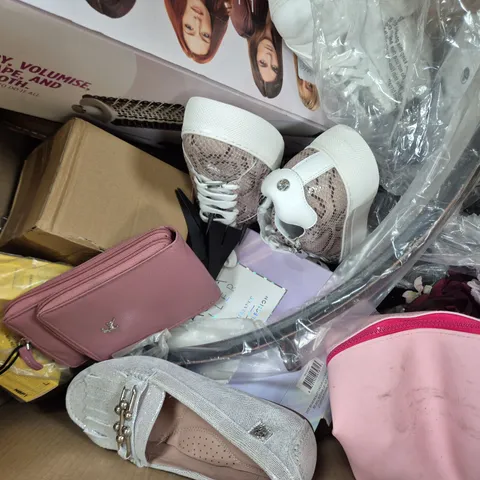 BOX OF APPROXIMATELY 10 ASSORTED HOUSEHOLD ITEMS TO INCLUDE HEATED BRUSH & SMOOTHING COMB, ETC - COLLECTION ONLY