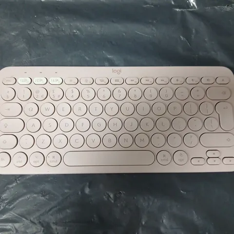 BOXED LOGITECH MULTI-DEVICE K380 KEYBOARD IN PINK