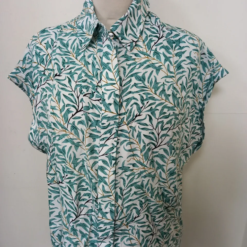LOUCHE LONDON ABINAYA SHORT SLEEVE SHIRT IN LIGHT GREEN SIZE 10  