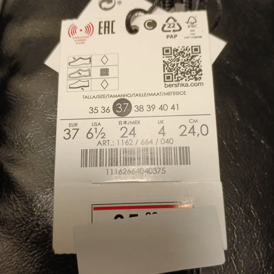 BERSHKA BLACK LEATHER PLATFORM BOOTS, UK 4 (EU 37) – WOMEN'S