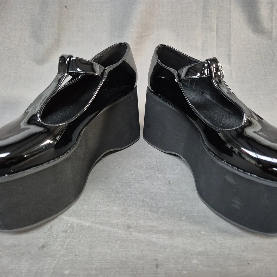 BOXED PAIR OF KOI MORENO BLACK PLATFORM MARY JANES UK SIZE 6