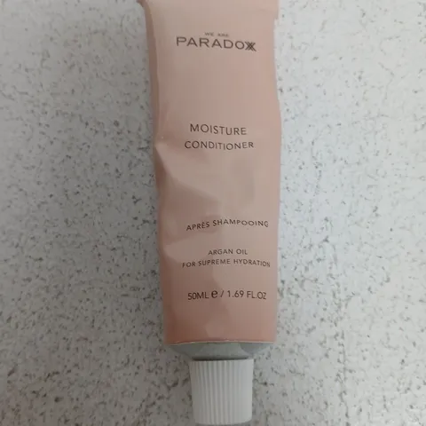 BOX OF APPROXIMATELY 170 PARADOX MOISTURE CONDITIONER