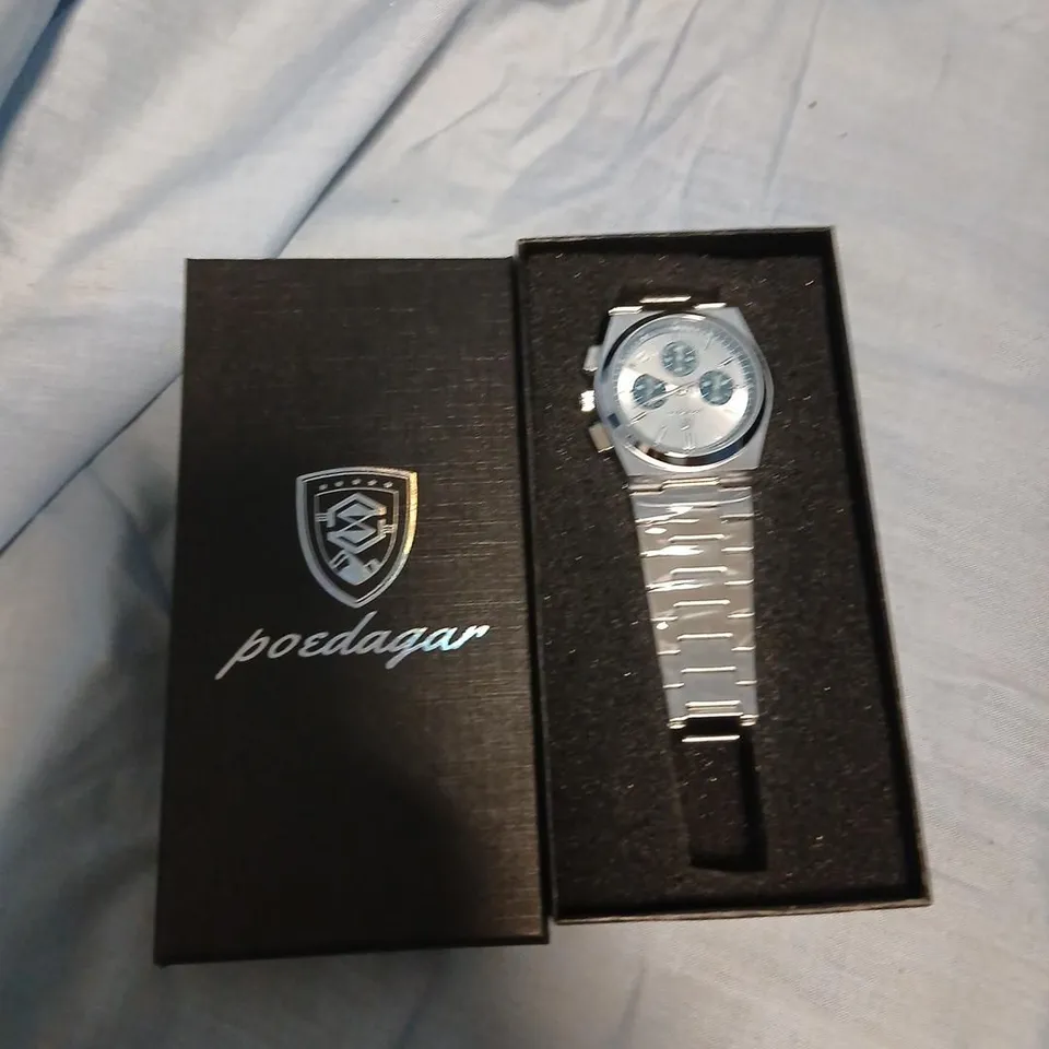 POEDGAR STAINLESS STEEL CHRONOGRAPH WRISTWATCH IN PRESENTATION BOX