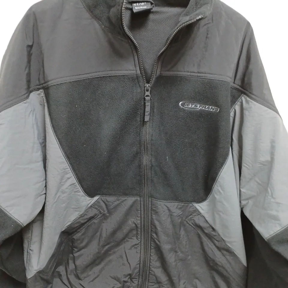 IETS FRANS BLACK ZIP THROUGH COAT - M