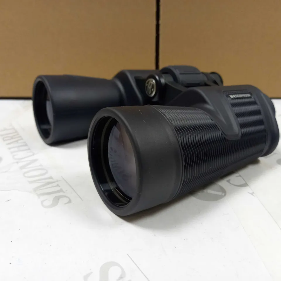 BUSHNELL WATERPROOF BINOCULARS