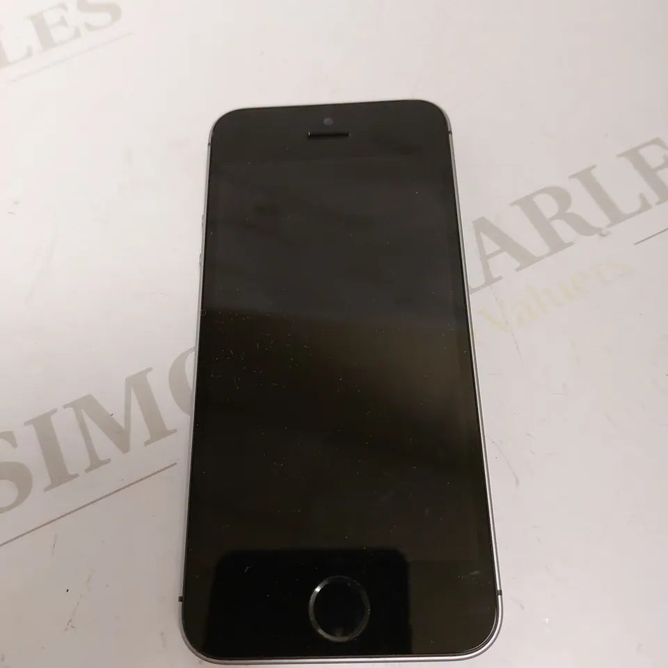 APPLE IPHONE SE (1ST GENERATION) A1723 