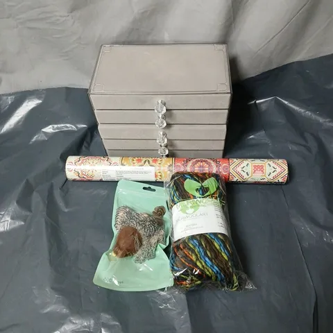 BOX OF APPROXIMATELY 15 ASSORTED HOUSEHOLD ITEMS TO INCLUDE JEWELLERY BOX, WALLPAPER, KNITTING WOOL, ORNAMENTAL SOFT BIRD FIGURE ETC