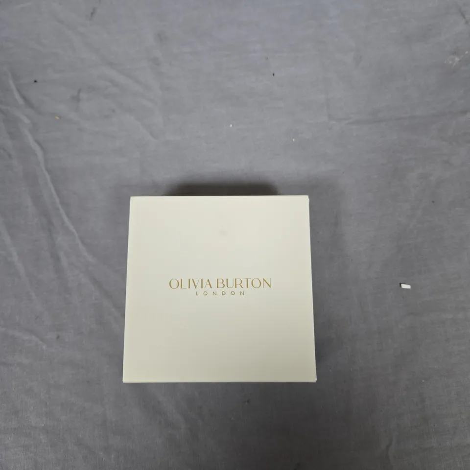 OLIVIA BURTON LONDON HOOP EARRINGS – CRESCENT MOON & STAR CHARMS