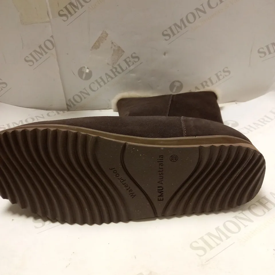 EMU AUSTRAILIA GRAVELLY ESPRESSO BOOTS - SIZE 8