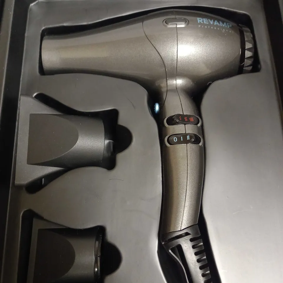 REVAMP PROGLOSS 3950 AC PROFESSIONAL HAIR DRYER