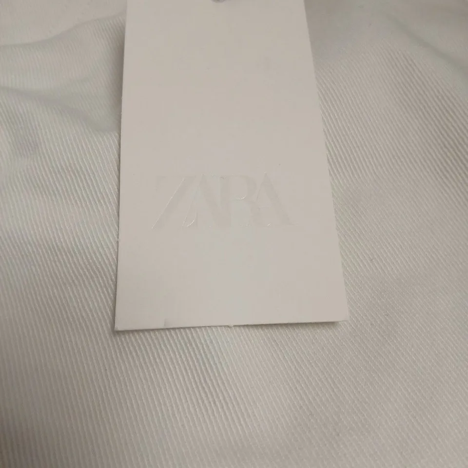 ZARA WHITE TROUSERS – WOMEN, UK 8 (EU 38)
