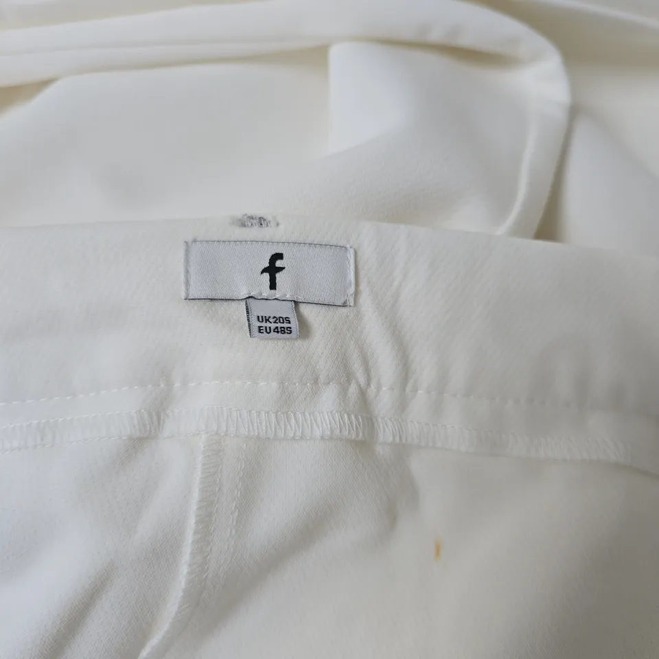 IVORY WIDE LEG TROUSERS SIZE 20S