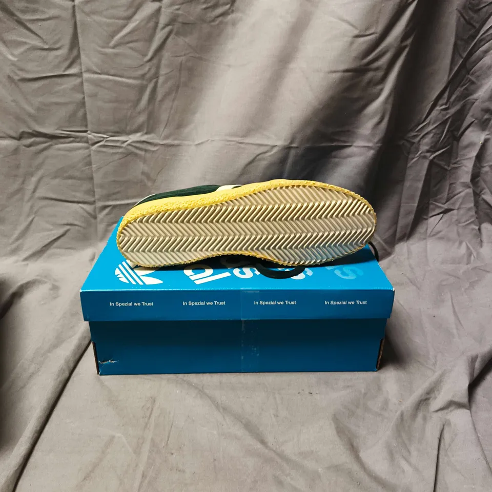 ADIDAS GREEN SUEDE SNEAKERS WITH WHITE THREE STRIPES AND GUM SOLE – WITH BOX SIZE 8.5