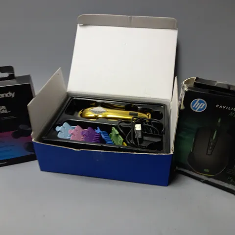 APPROXIMATELY 15 ASSORTED ELECTRICALS TO INCLUDE SKULLCANDY EARBUDS, HP PAVILLION GAMING MOUSE 200, ELECTRICAL TRIMMER, ETC