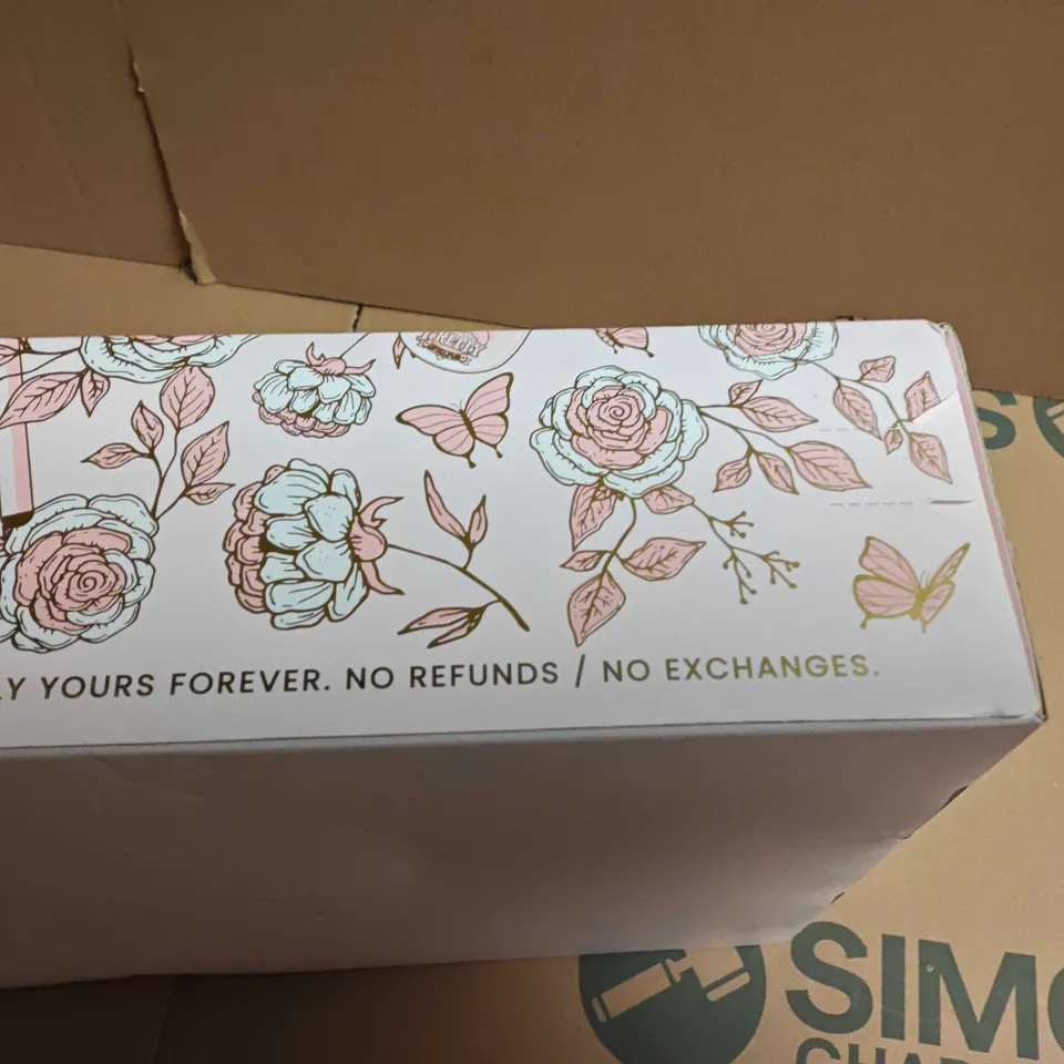 SEALED PLOUISE COSMETICS SURPRISE BOX SET
