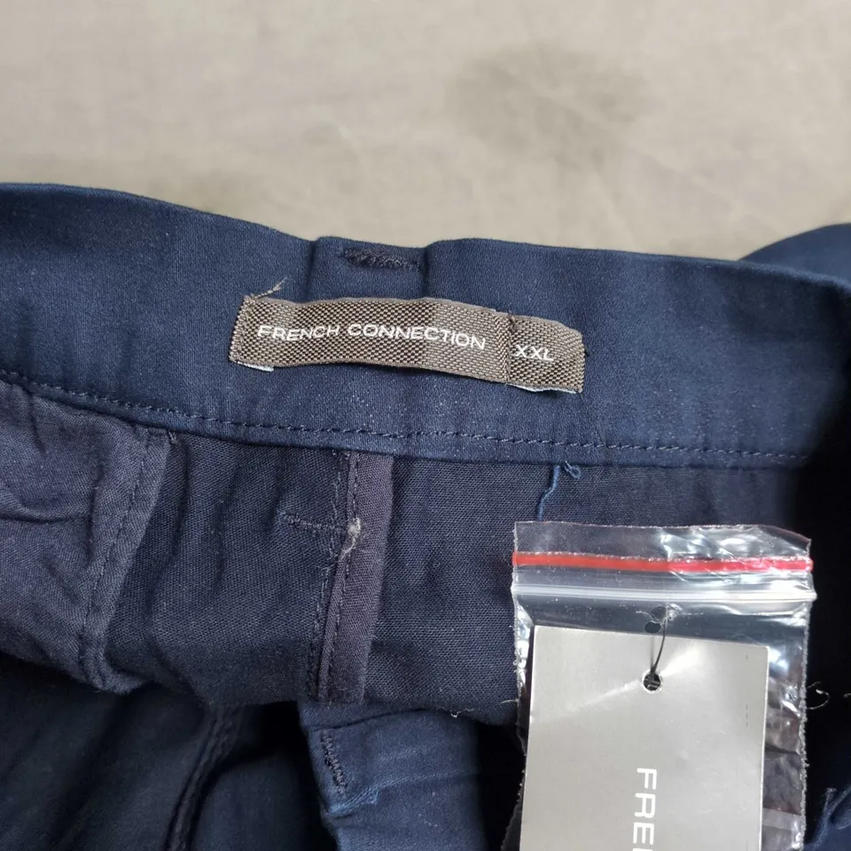 FRENCH CONNECTION SHORTS IN MARINE, UK XXL