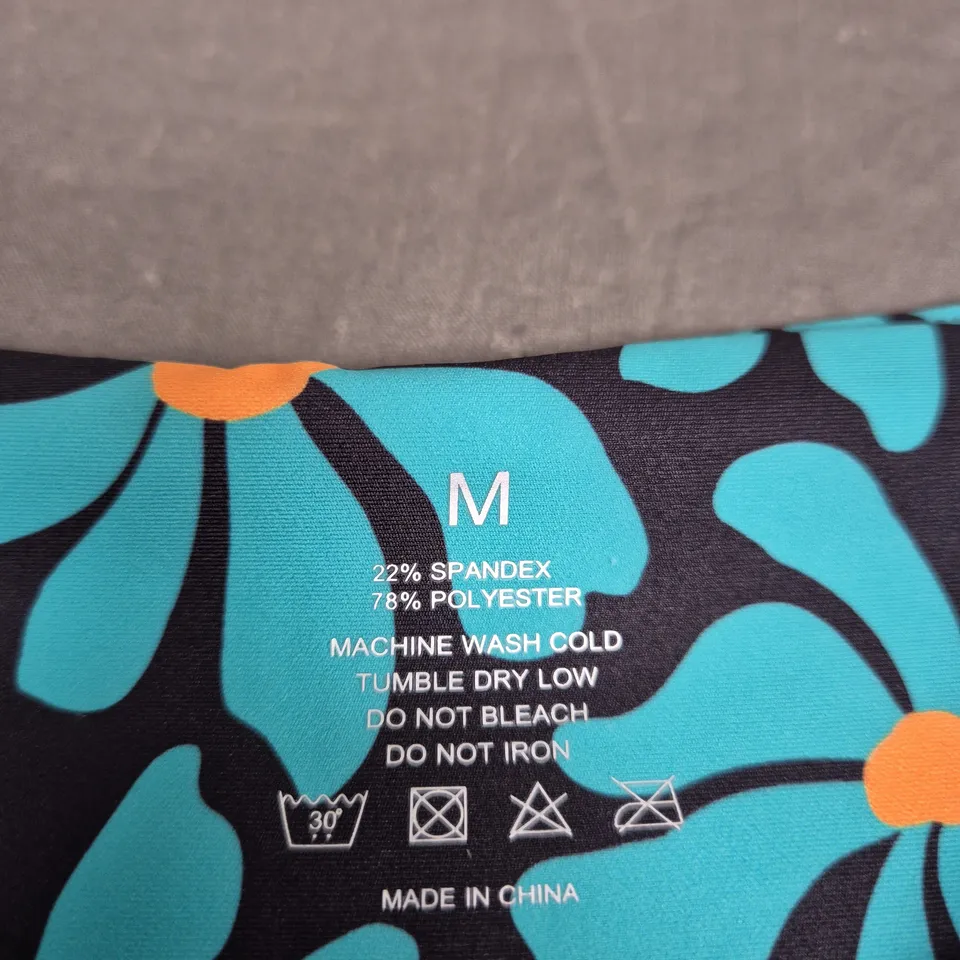 WOMEN'S FLORAL PRINT VOXY SHORTS, SIZE M