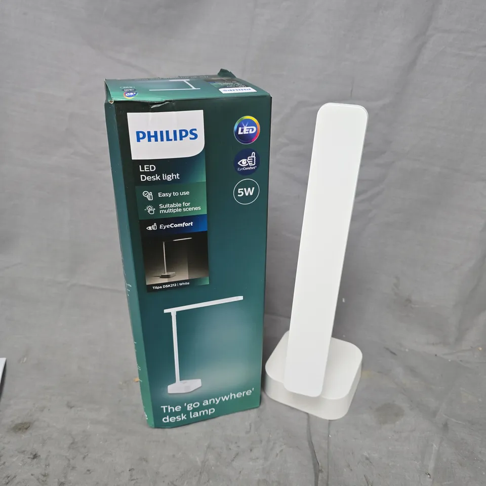 BOXED PHILIPS LED DESK LIGHT (TILPA DSK212)