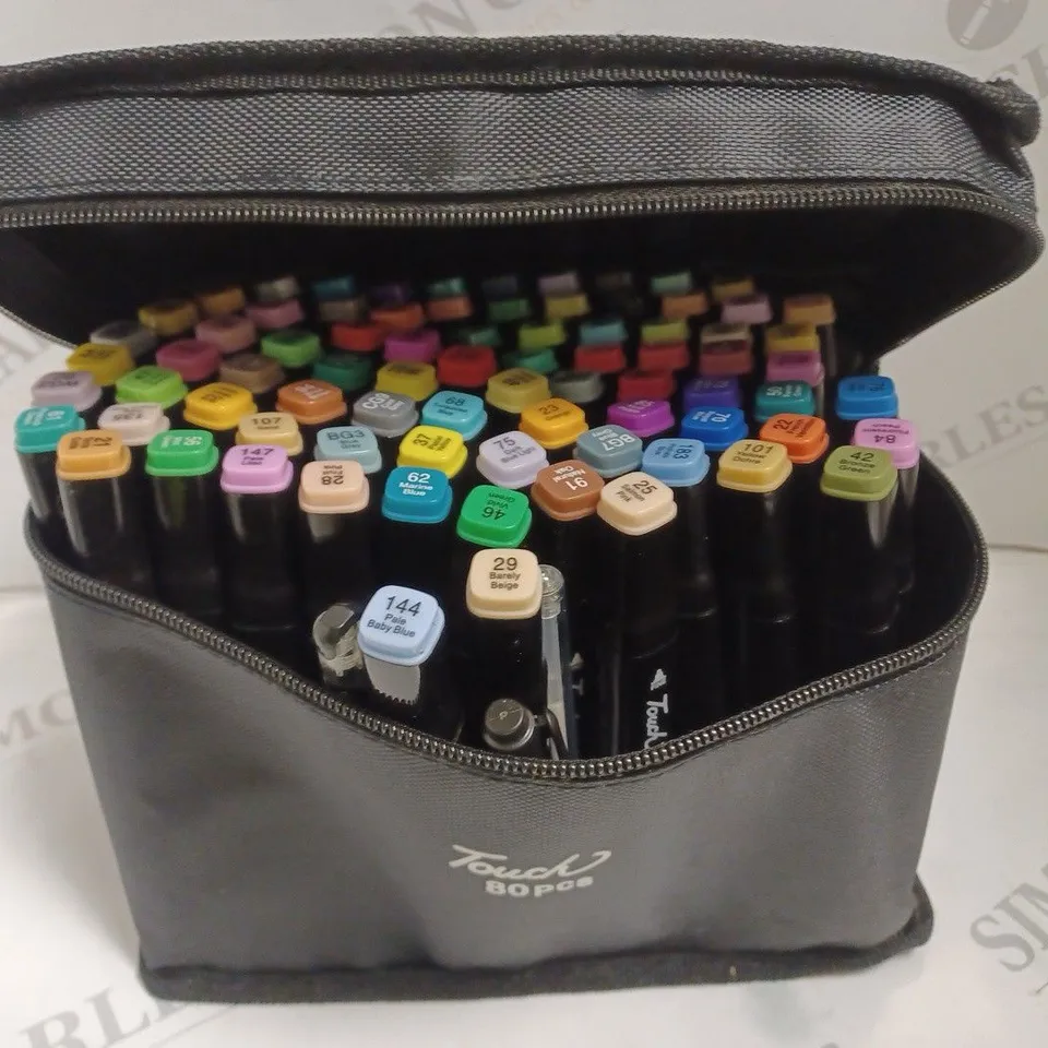 ARTHEHE 80 COLORS MARKERS PENS SET