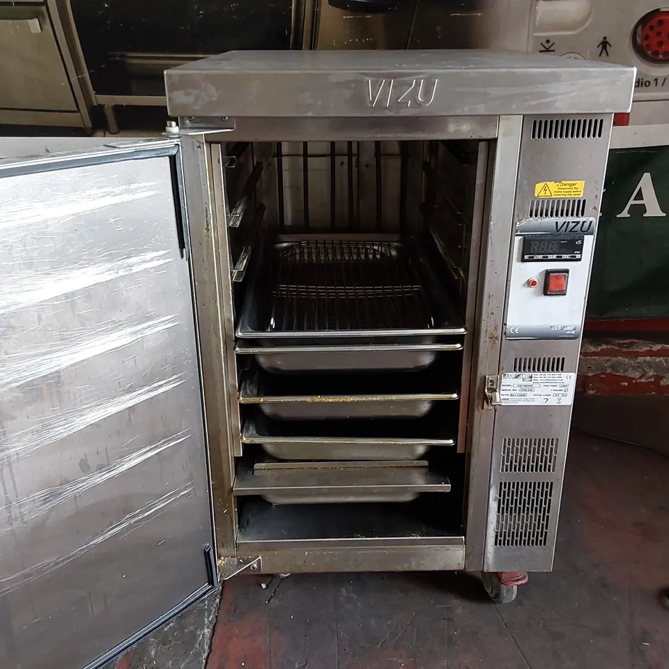 VIZU VI014SHHC MINI HUMIDIFIED HOLDING CABINET