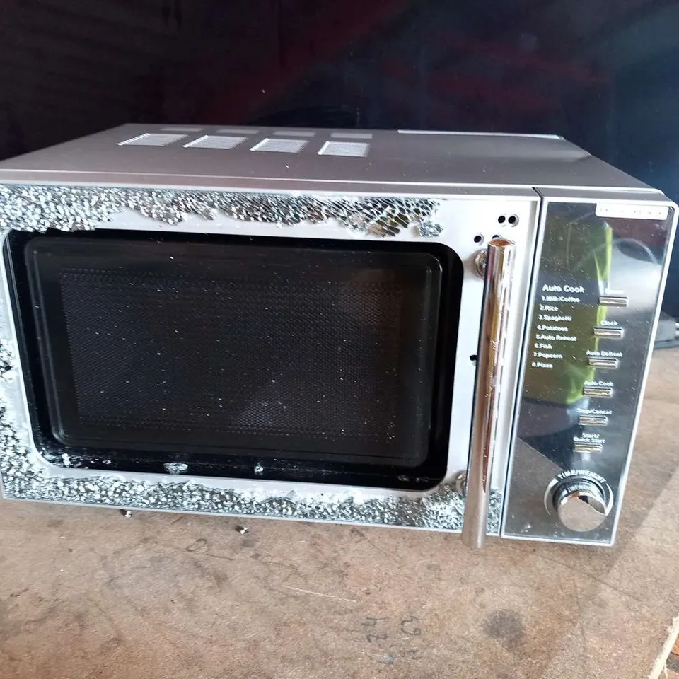 RUSSEL HOBBS RHM2017 800-WATT COMPACT SOLO MICROWAVE - SILVER