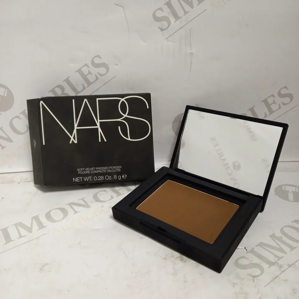 NARS SOFT VELVET PRESSED POWDER - VALLEY