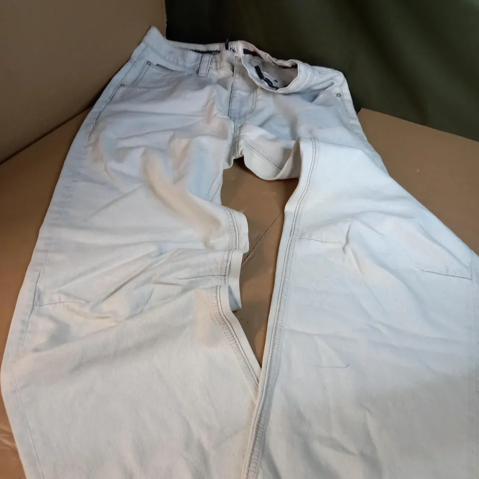 TITAN EYTYS ULTRA BAGGY FIT JEANS - SIZE 32/34