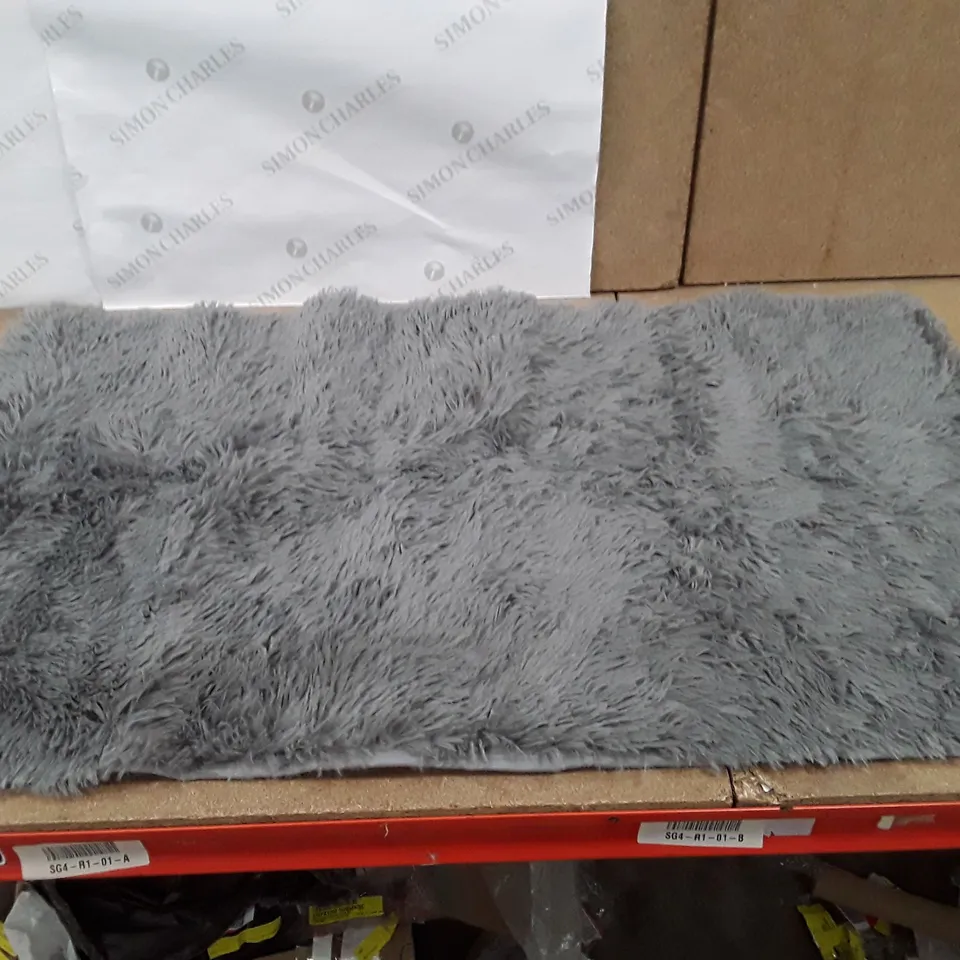 ABRIA SOFT FLUFFY GREY INDOOR/OUTDOOR RUG 60×110CM