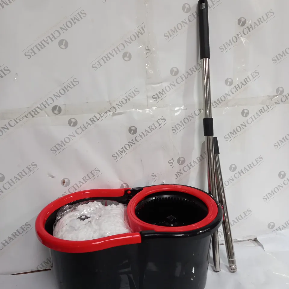 REQUISITE NEEDS BLACK EDITION SMART MOP CLEANING SET