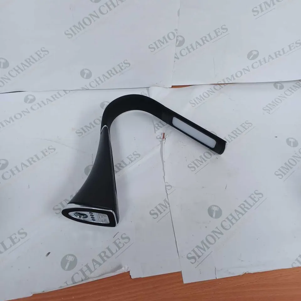 BELL & HOWELL RECHARGEABLE LED DESK LAMP