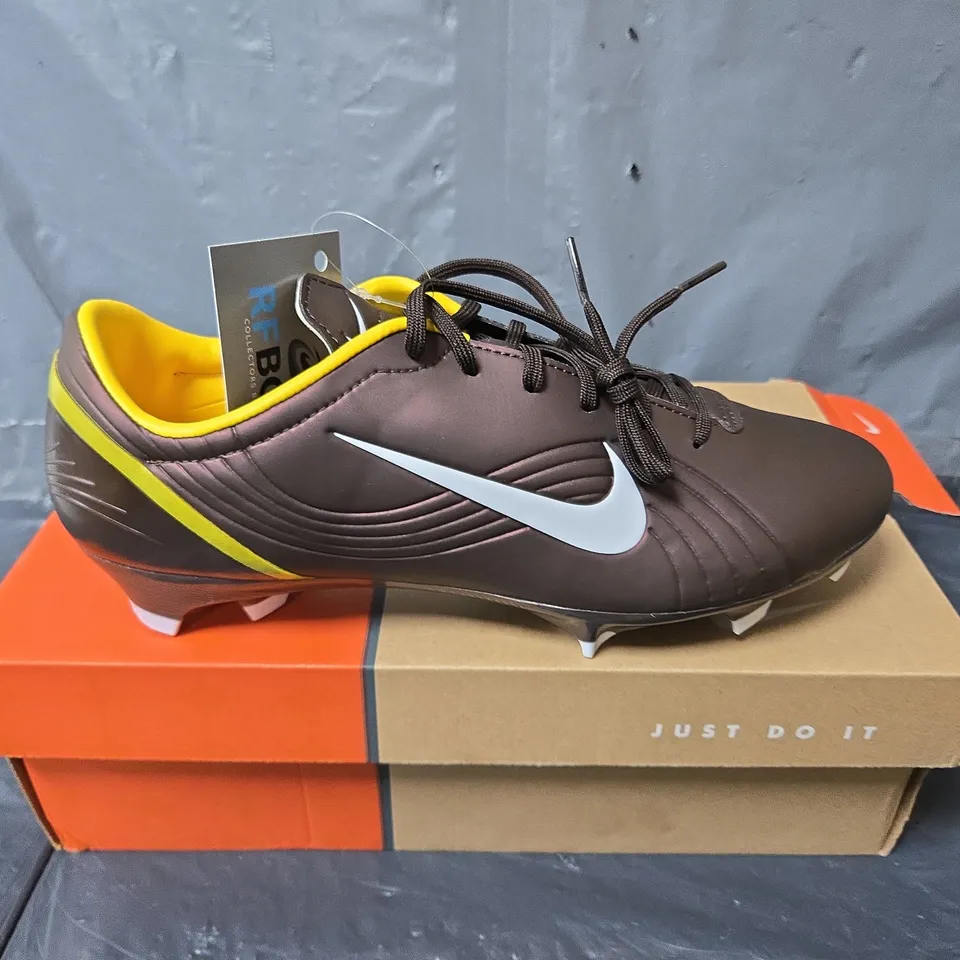 BOXED PAIR OF NIKE MECURIAL VAPOR RGN BOOTS IN CHOCOLATE BROWN/YELLOW - UK 8.5