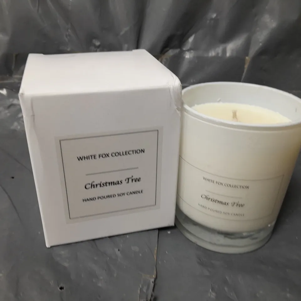 BOXED WHITE FOX COLLECTION CHRISTMAS TREE SOY CANDLE 