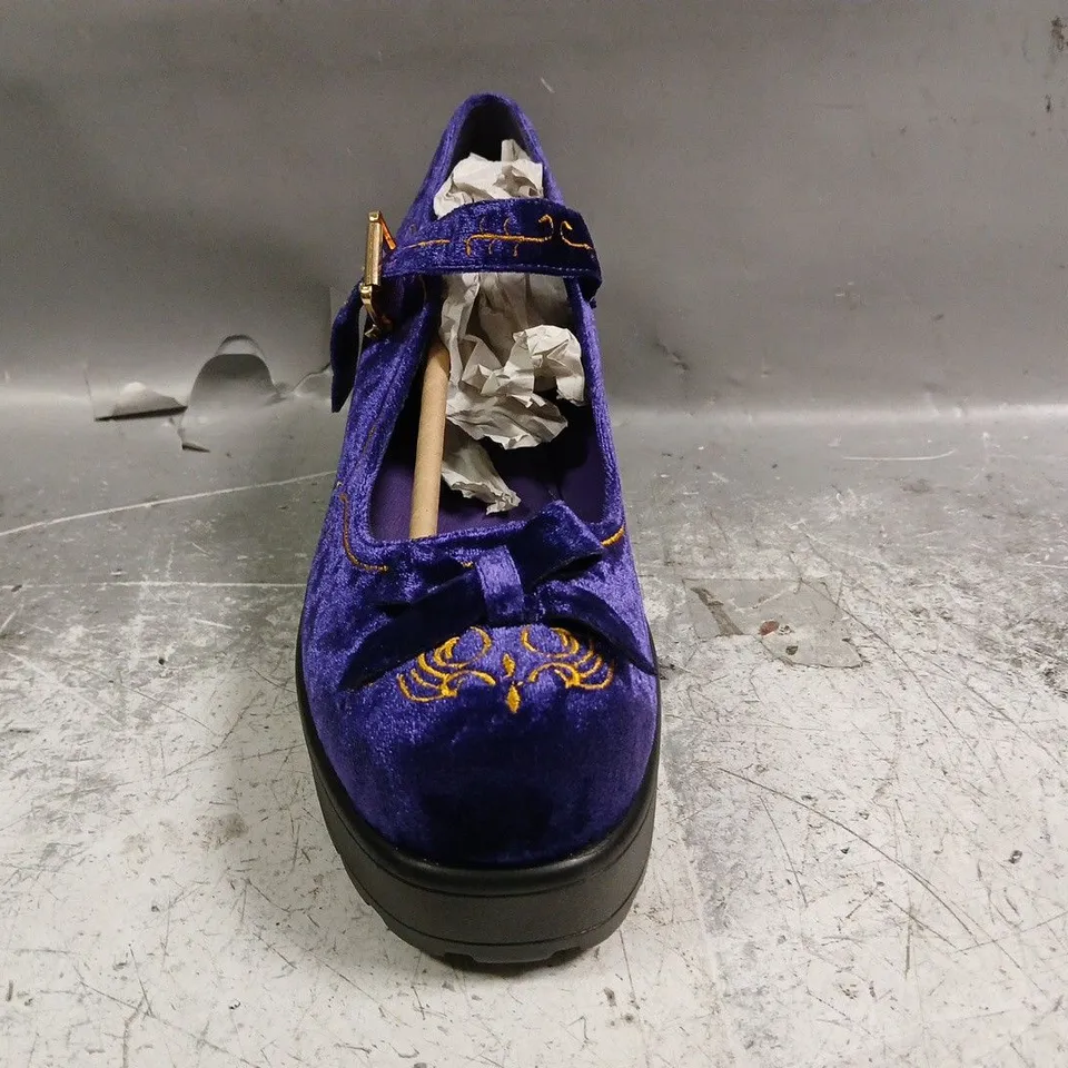 BOXED PAIR OF KOI TIRA VELVET MARY JANES ROYAL MANOR EDITION IN PURPLE SIZE UK 9