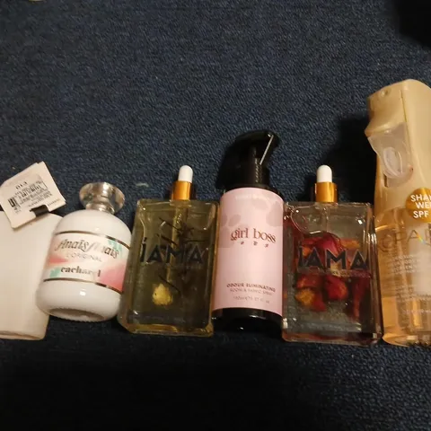 APPROXIMATELY 10 ASSORTED UNBOXED FRAGRANCES