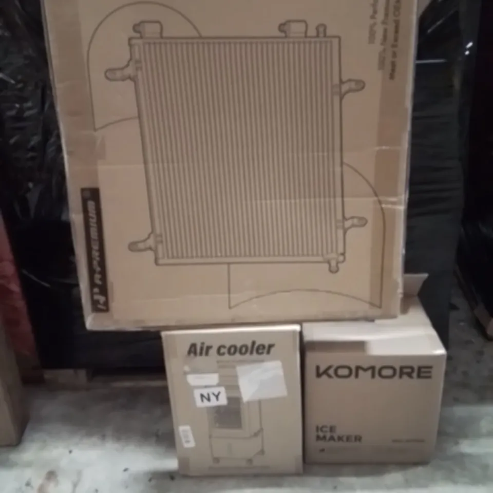PALLET OF ASSORTED HOUSEHOLD GOODS AND PRODUCTS TO INCLUDE;AIR COOLER,ICE MAKER,RADIATOR COOLER 