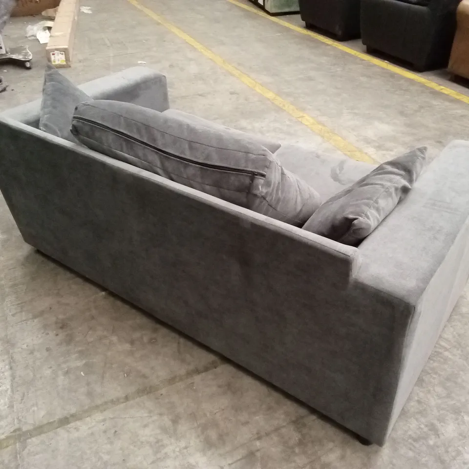 DESIGNER 2 SEATER FABRIC UPHOLSTERED SOFA BED - GREY 