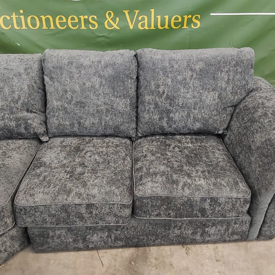 QUALITY DESIGNER FABRIC UPHOLSTERED CORNER SOFA