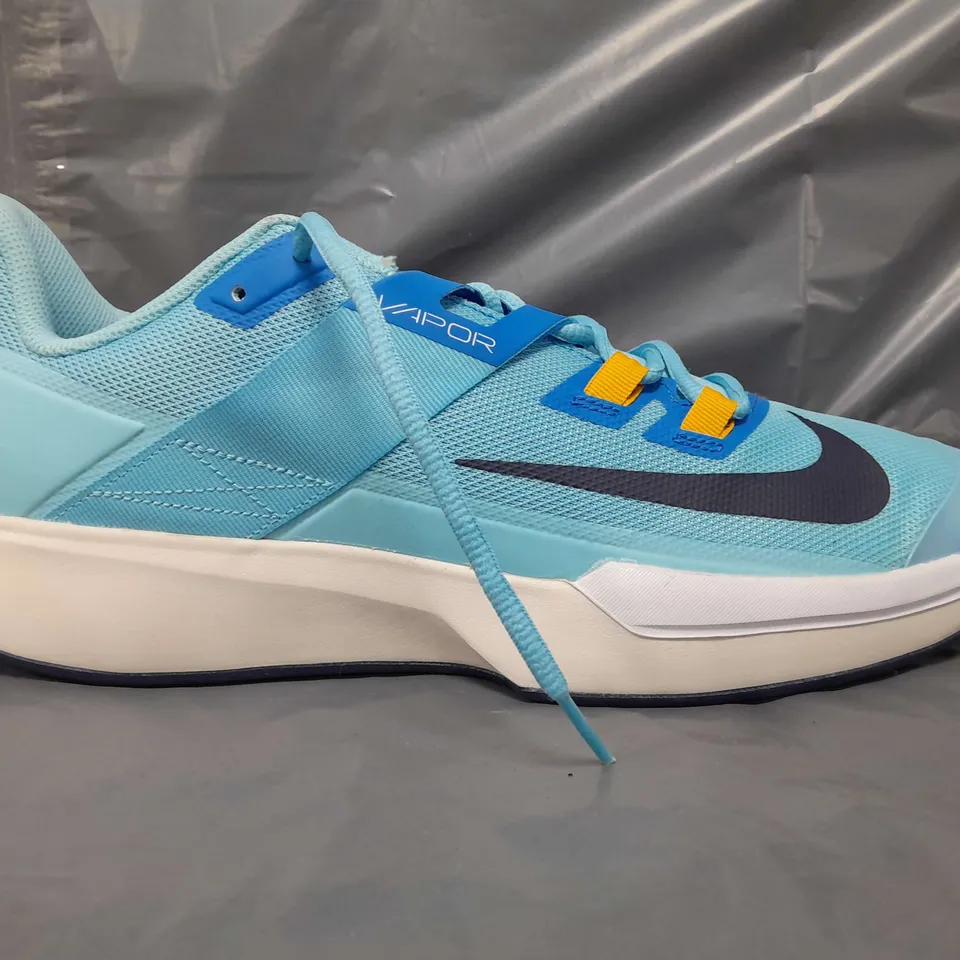 BOXED PAIR OF NIKE VAPOR SHOES IN BLUE UK SIZE 11
